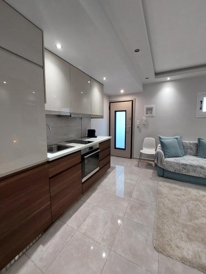 Zeppelin Apartment Loutráki Zewnętrze zdjęcie