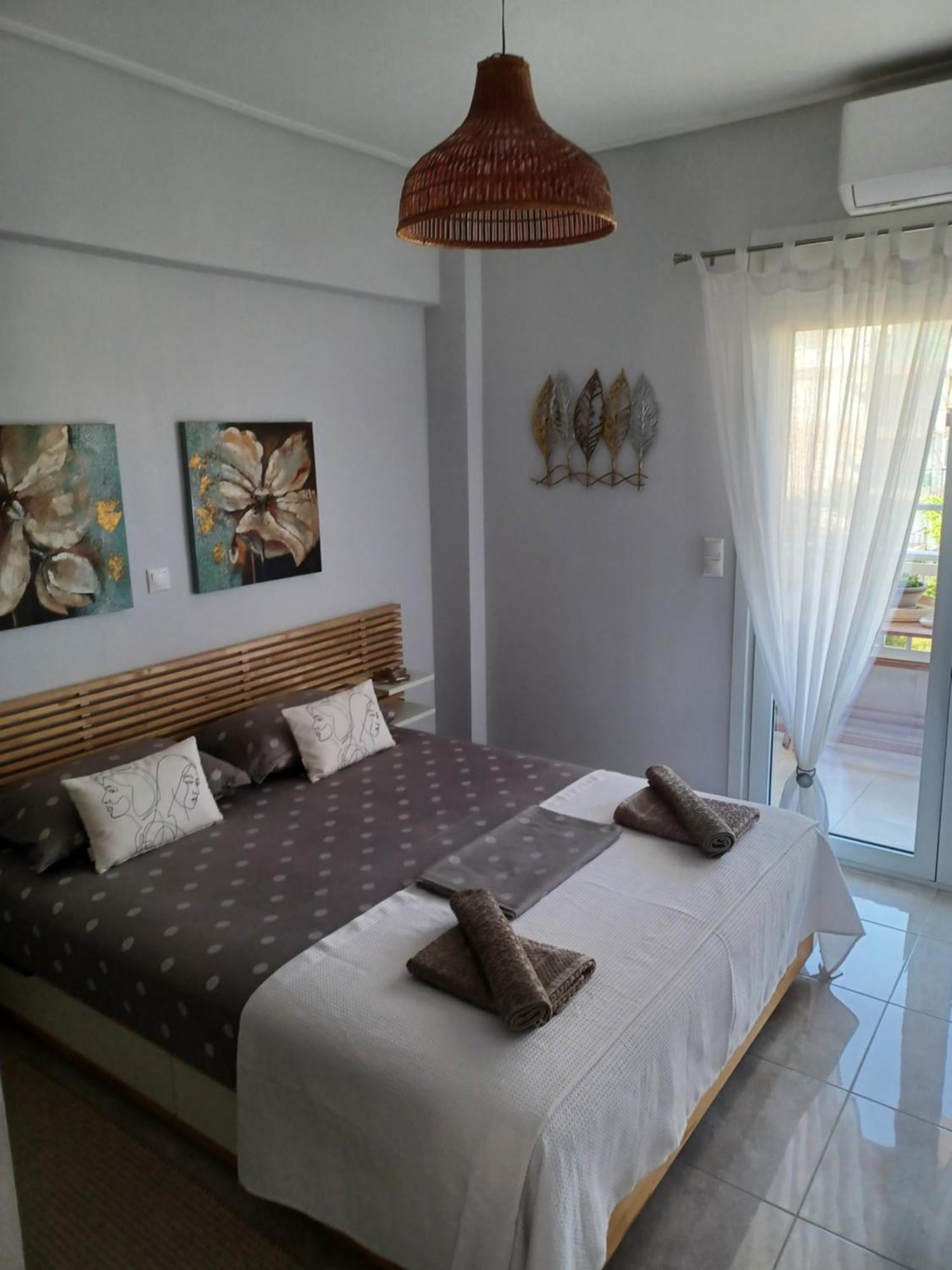 Zeppelin Apartment Loutráki Zewnętrze zdjęcie
